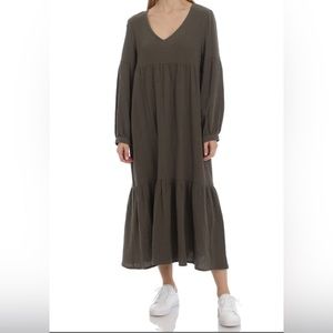 🔥🔥7 FOR ALL MANKIND Tiered Maxi Dress in olive color